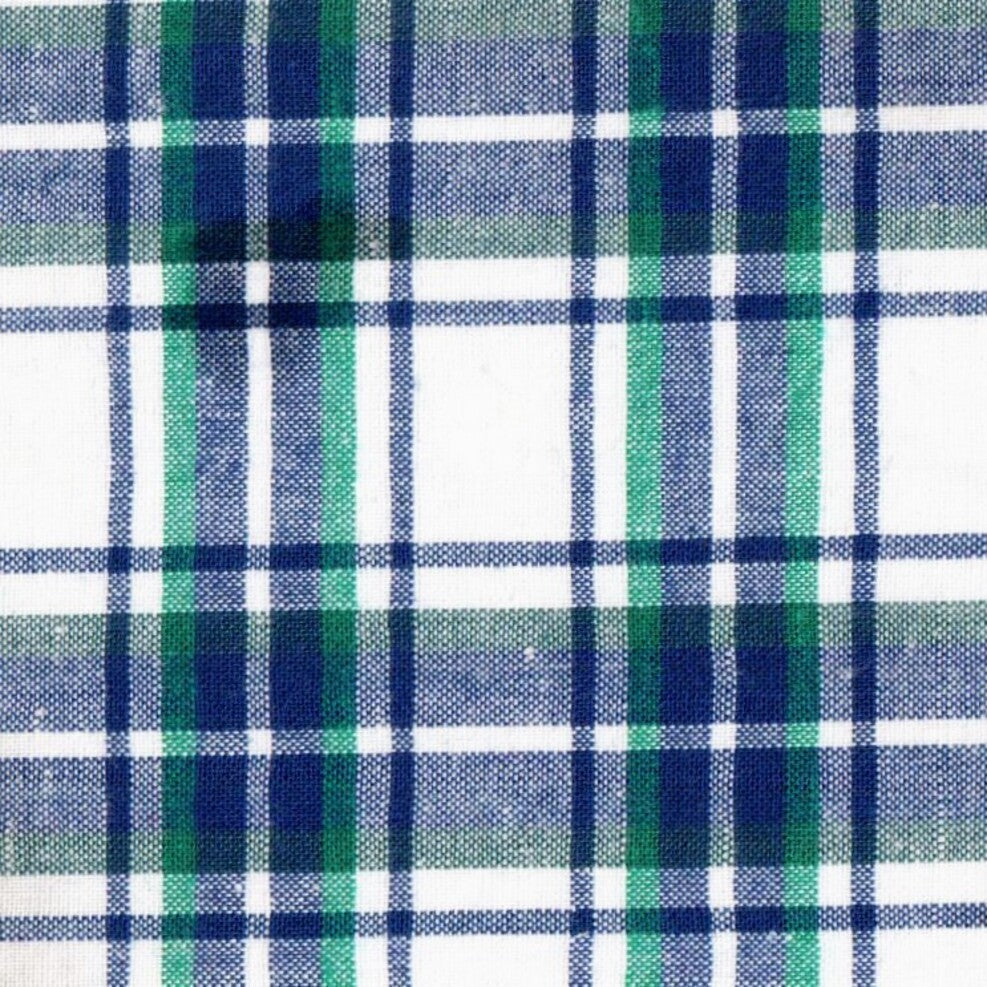 Tela polidacron escocés SchoolLine en cuadros azul marino, verde y blanco; tela para uniformes escolares e institucionales.