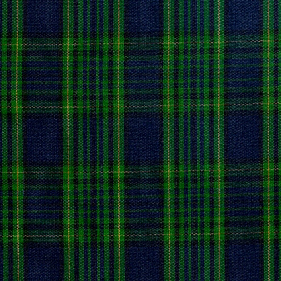 Tela para uniforme polidacron escocés azul marino con cuadros verdes; ideal para uniformes escolares e institucionales, de SchoolLine.