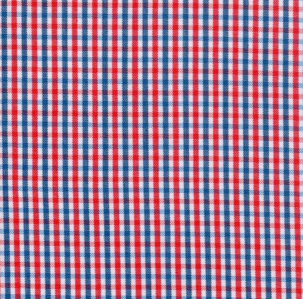 Tela para uniforme polidacron escocés en rojo, azul y blanco; adecuada para uniformes escolares e institucionales.