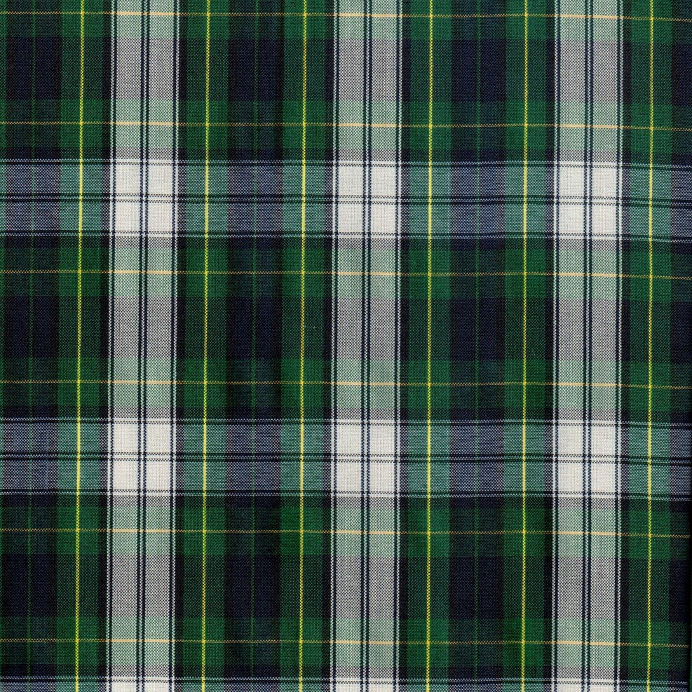 Tela Uniline escocés verde dominante con cuadros azules y negros; ideal para uniformes escolares e institucionales, de SchoolLine.