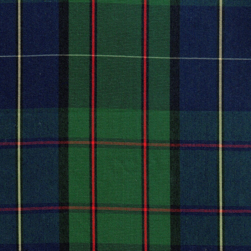 Tela a escocesa en colores verde y azul con lineas rojas y amarillas para uniforme