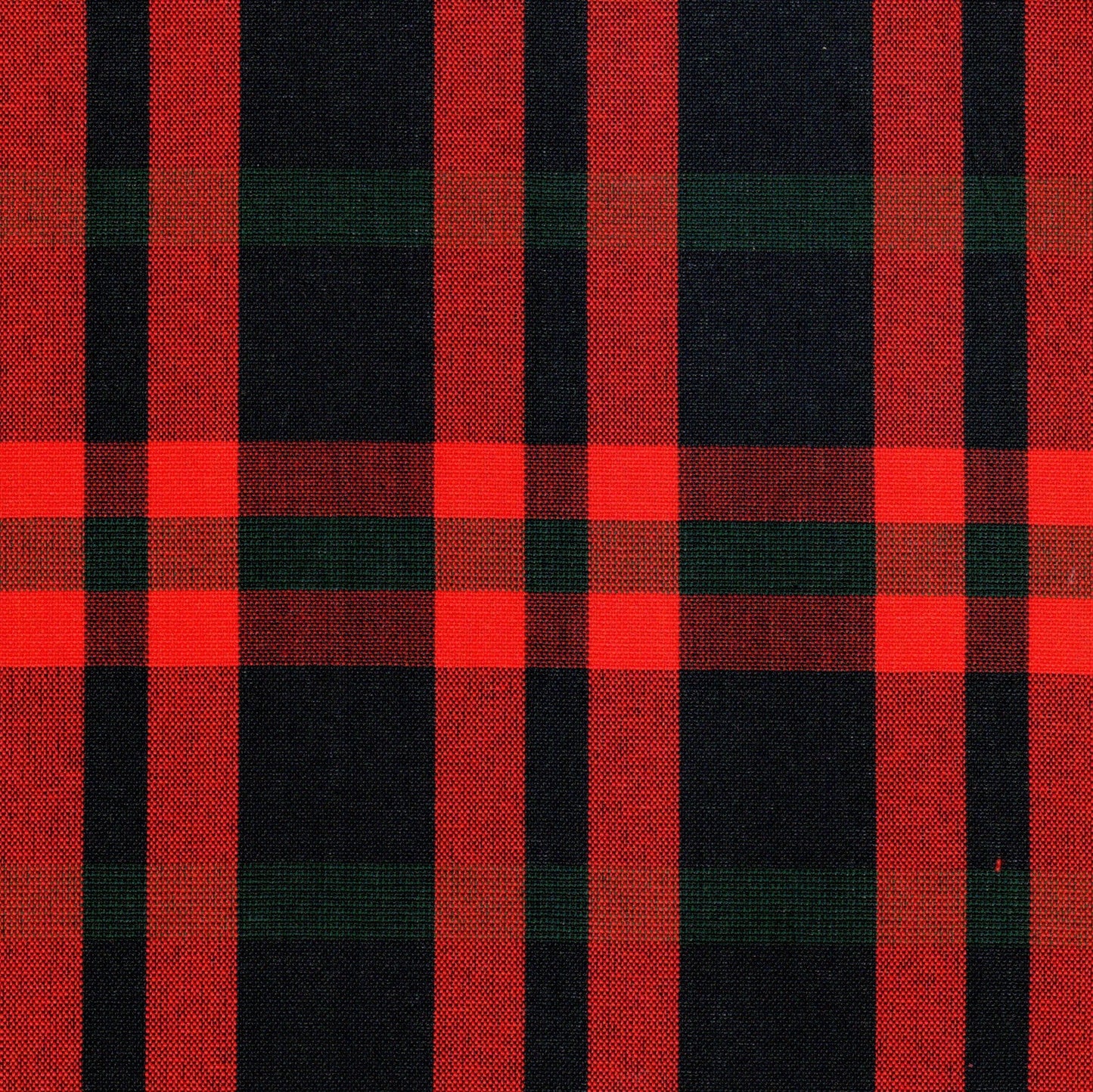 Tela para uniformes SchoolLine 13002013 Dacron, tela a cuadros rojo y negro, ideal para uniformes escolares e institucionales.