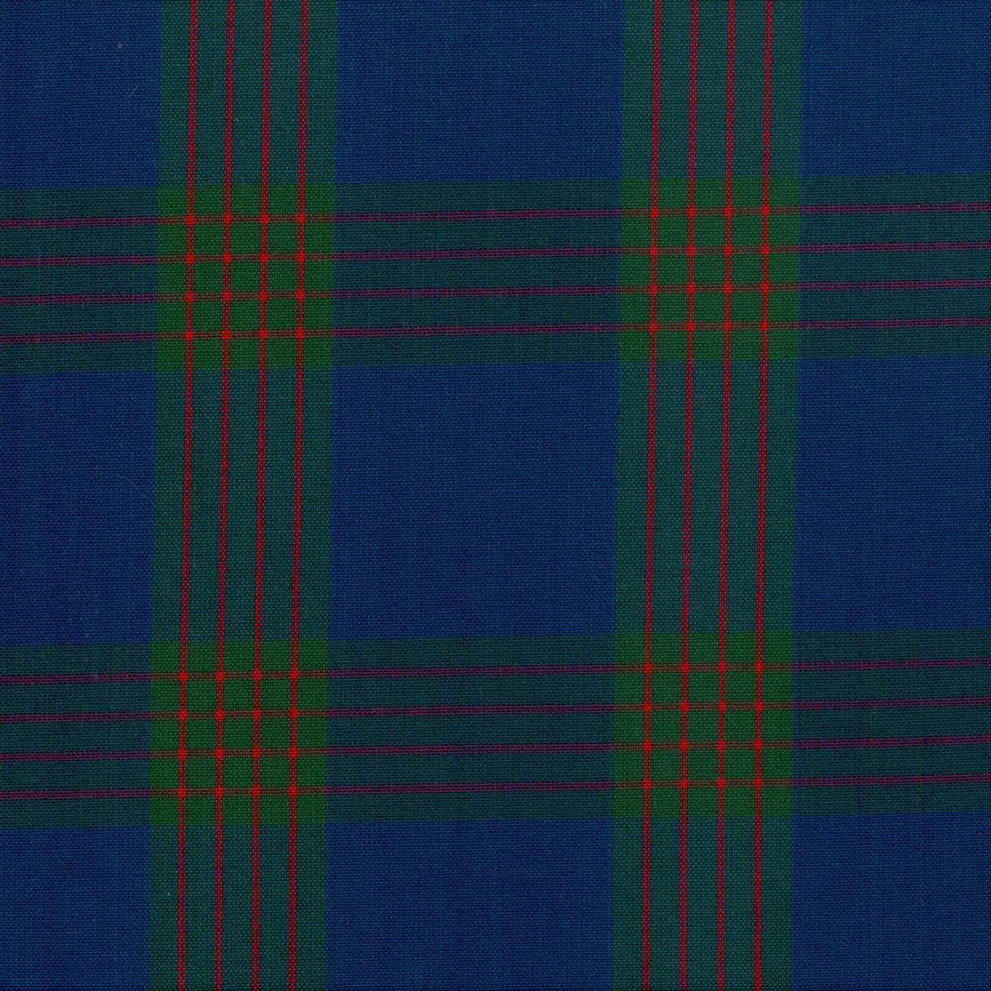 Tela 13002024 Dacron SchoolLine, tela azul marino con franjas verde y rojo en tartán, ideal para uniformes escolares.