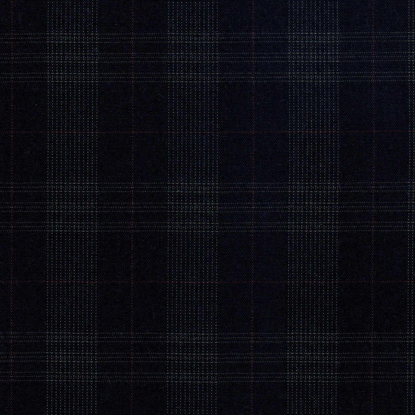 Tela 13002295 Dacron SchoolLine uniforme en azul marino con patrón de cuadros y líneas rojas; ideal para uniformes escolares e institucionales.