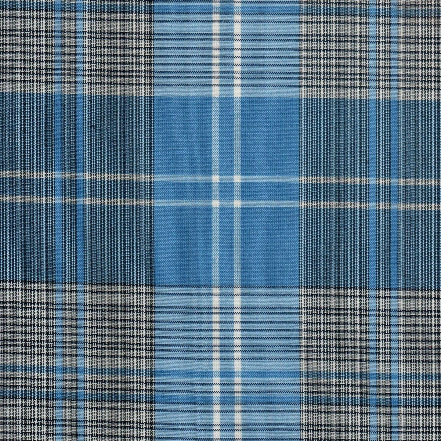 Tela azul a cuadros Dacron de SchoolLine para uniformes escolares e institucionales.