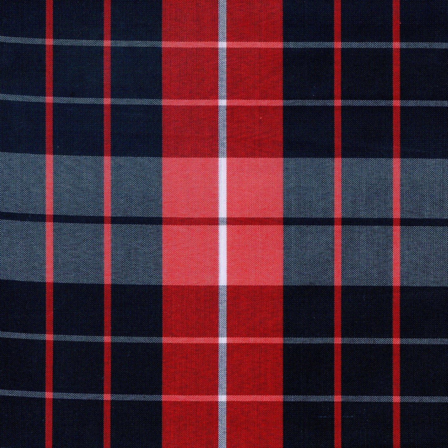 Tela 13002425 Dacron de SchoolLine tartán azul, rojo y negro; ideal para uniformes escolares e institucionales.