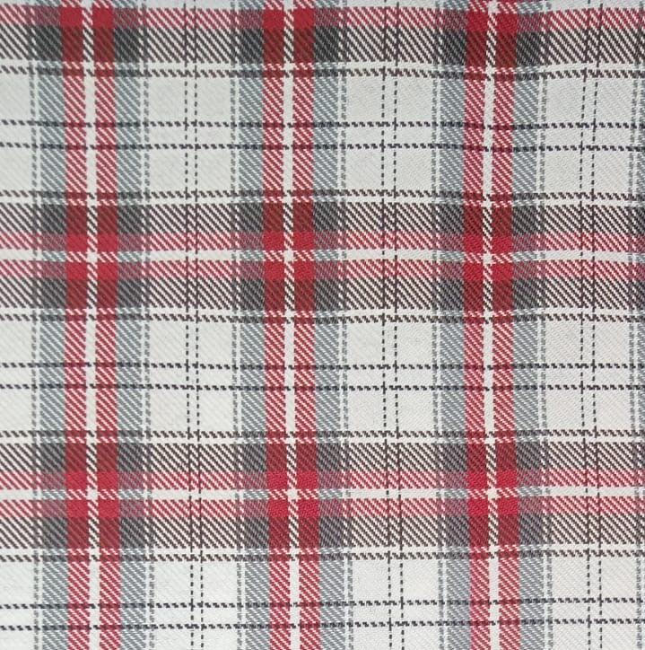 Tela de poliéster diagonal roja intensa con toques grises, patrón tartán; ideal para uniformes escolares e institucionales SchoolLine