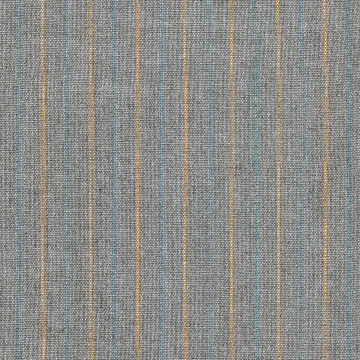 Tela SchoolLine 13018520 jaspeada gris con rayas verticales naranja y azul; ideal para uniformes escolares e institucionales.