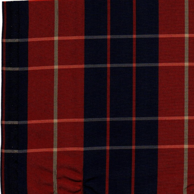 Tela escocesa de poliéster, tartán rojo y azul marino con líneas beige, ideal para uniformes escolares e institucionales SchoolLine.