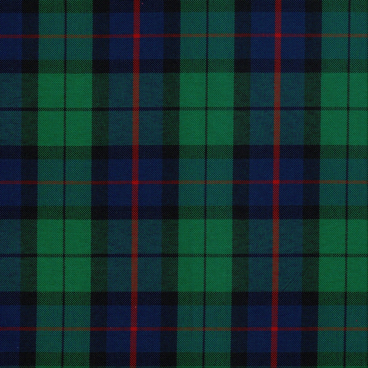 Tela escocesa de poliéster SchoolLine verde, azul y negro con líneas rojas; ideal para uniformes escolares.