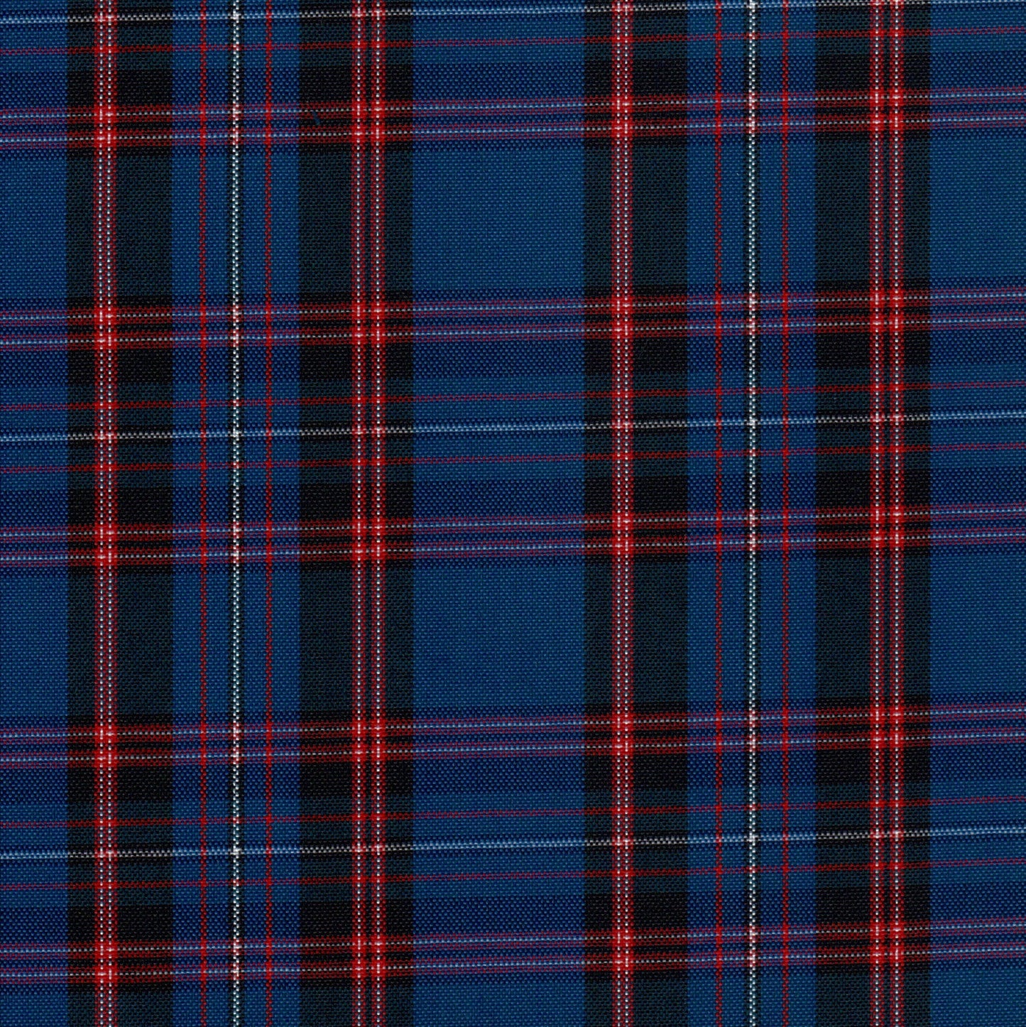 Tela escocesa de poliéster azul con acentos rojos y negros, ideal para uniformes escolares e institucionales