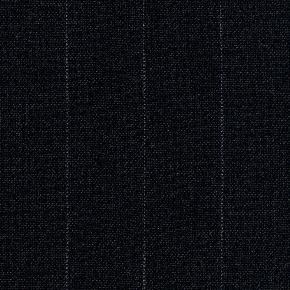 Tela escocesa de poliéster SchoolLine, rayas negras de tartán; ideal para uniformes escolares.