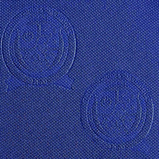 Tela unicolor uniforme institucional marca de agua embossing azul