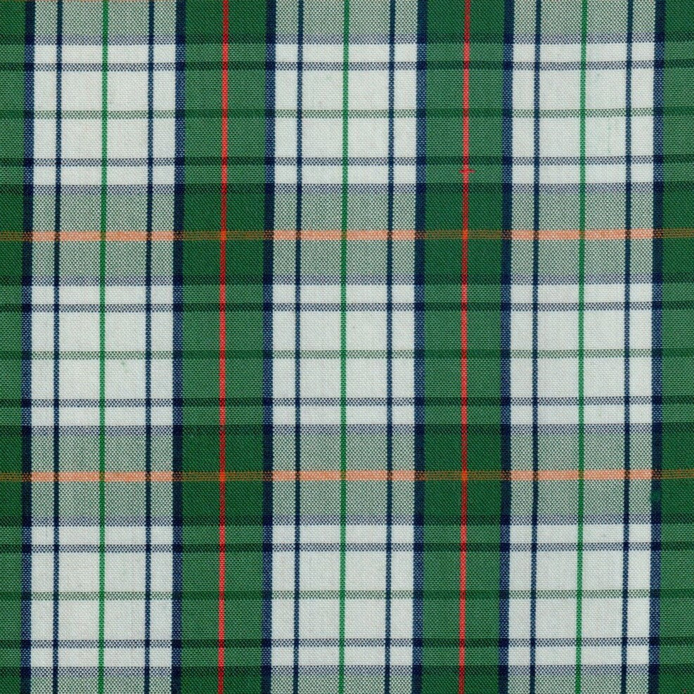 Tela para uniforme escocés verde, blanco, azul y rojo con patrón a cuadros; tela SchoolLine para usos institucionales.