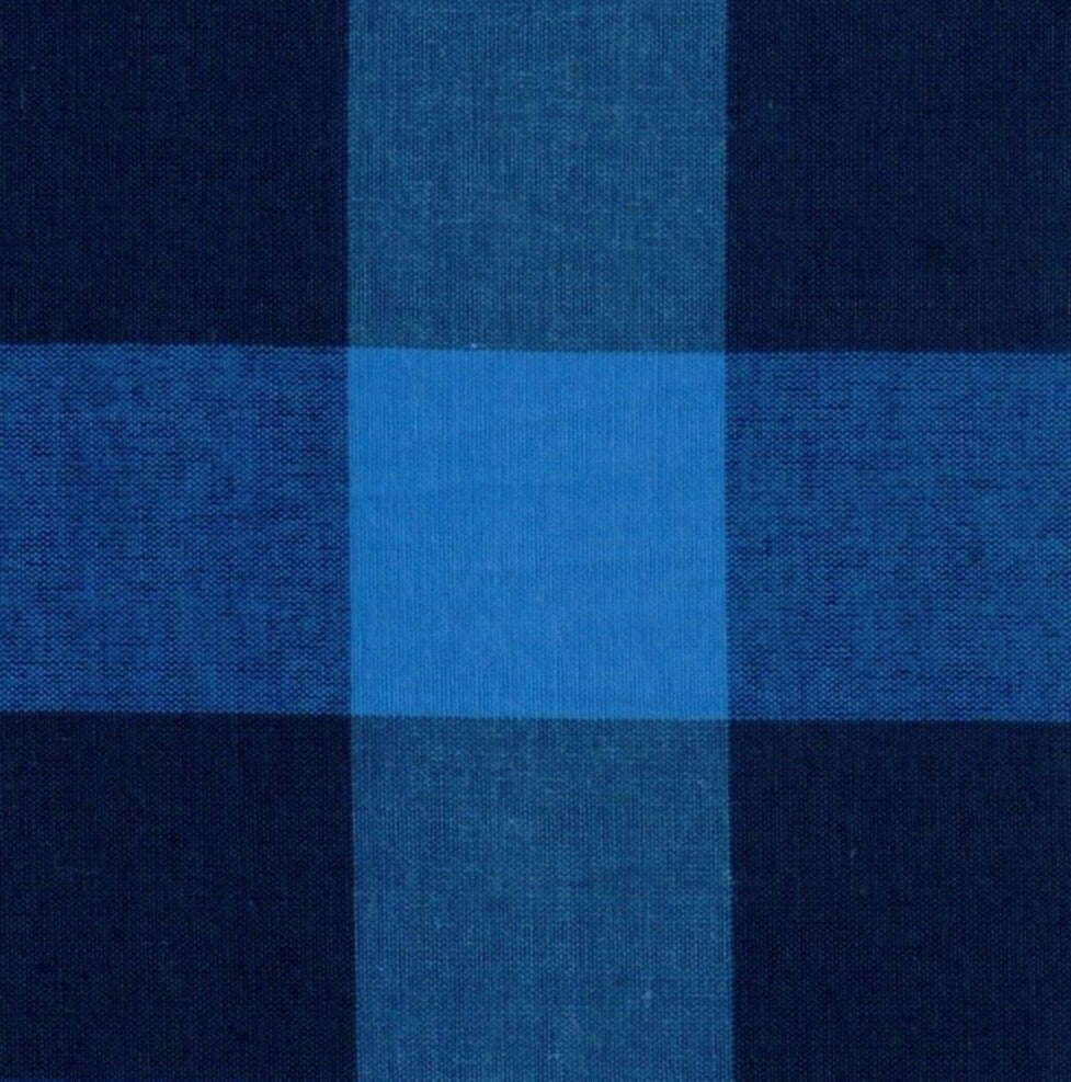 Tela para uniforme polidacron escocés azul y navy con cuadros; ideal para uniformes escolares e institucionales SchoolLine