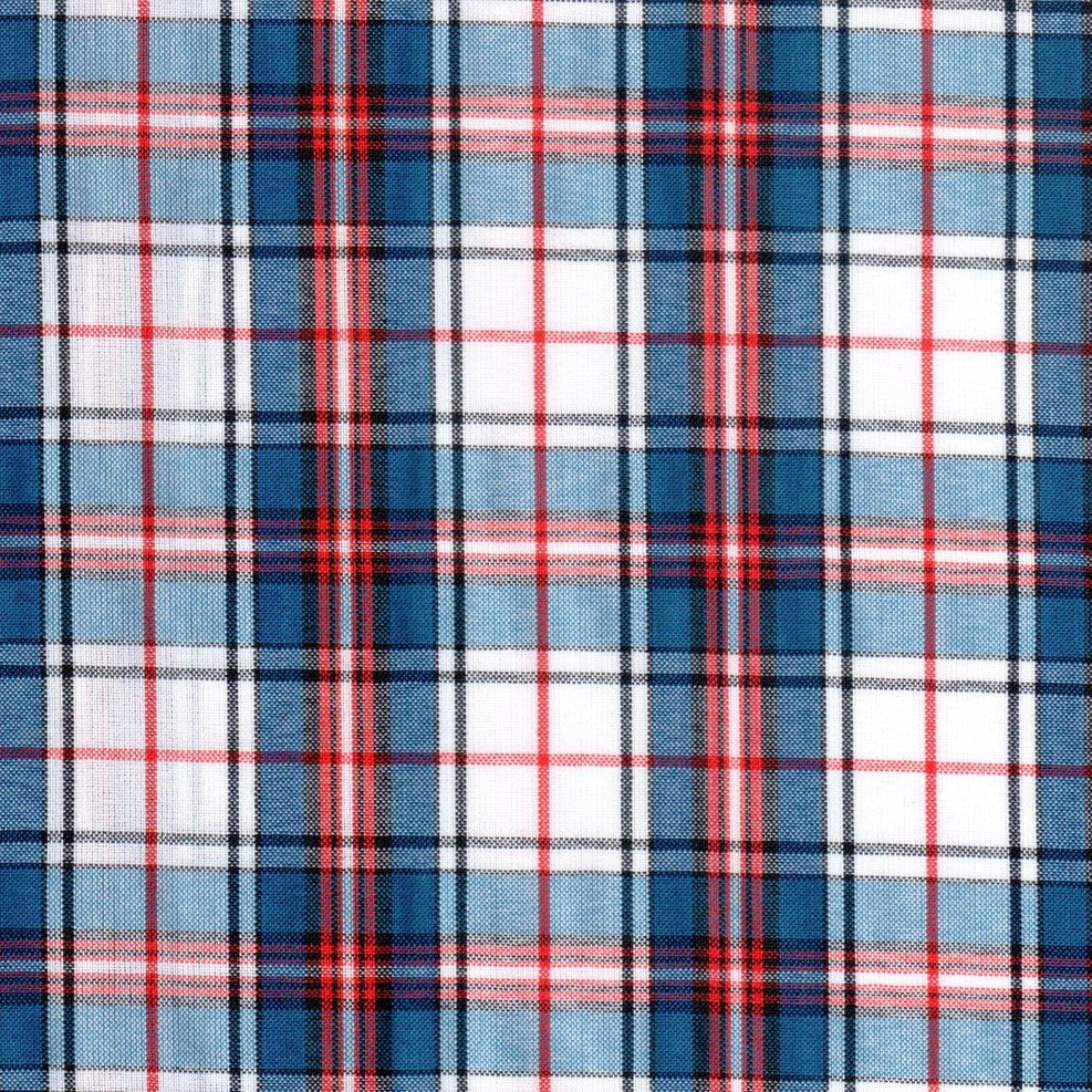 Tela polidacron escocés azul, rojo y blanco de SchoolLine; tejido a cuadros ideal para uniformes escolares.