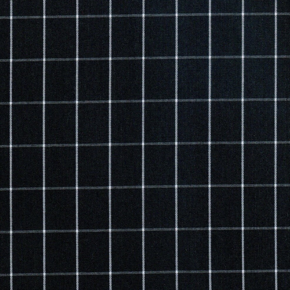 Tela para uniforme polidacron escocés negro con líneas blancas, ideal para uniformes escolares e institucionales SchoolLine