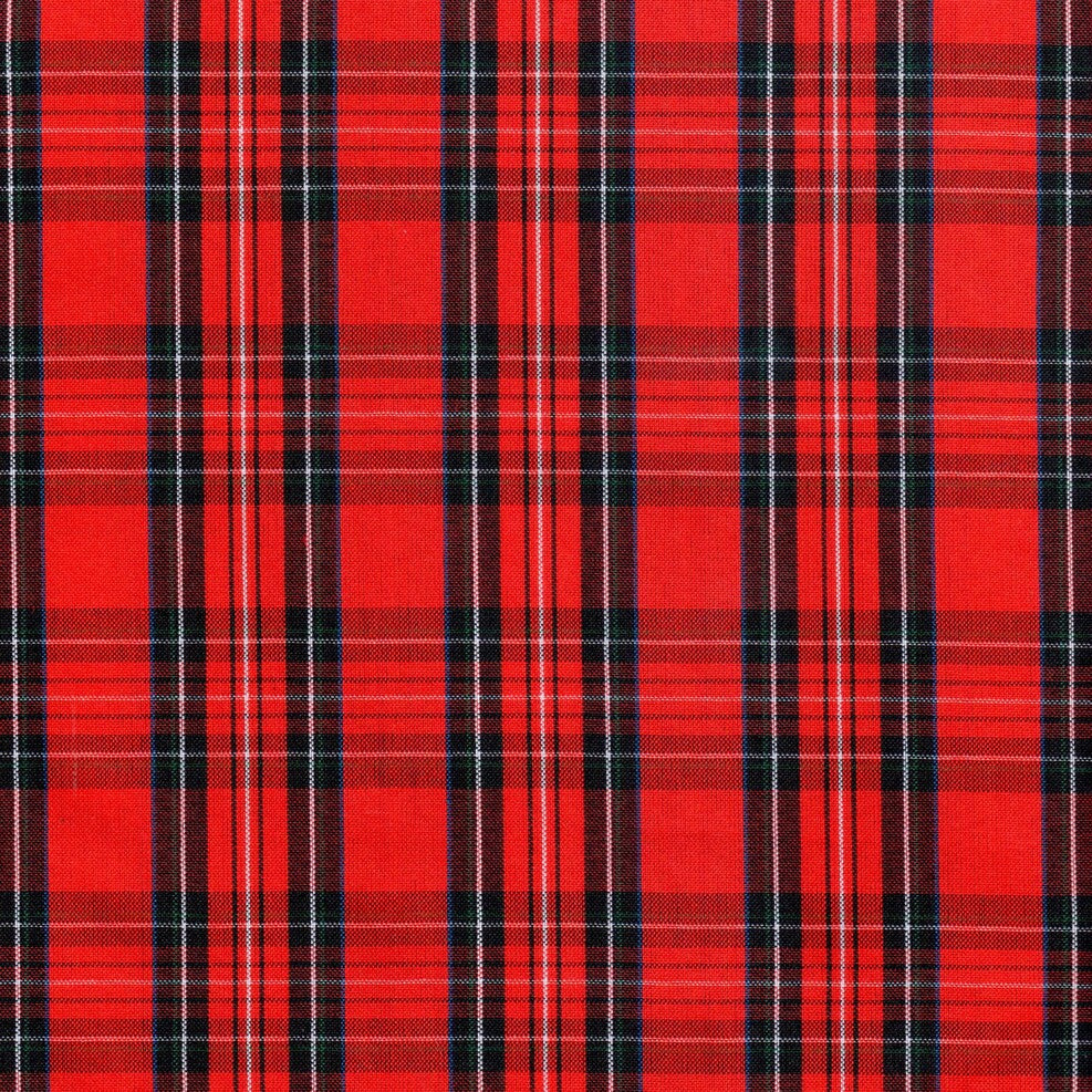 Tela Uniline escocés roja de SchoolLine; tejido a cuadros rojos y negros para uniformes escolares e institucionales