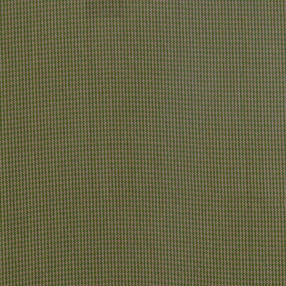 Tela gallineto poliéster 06006017 en tono verde olivo; tejido fino para uniformes escolares e institucionales SchoolLine