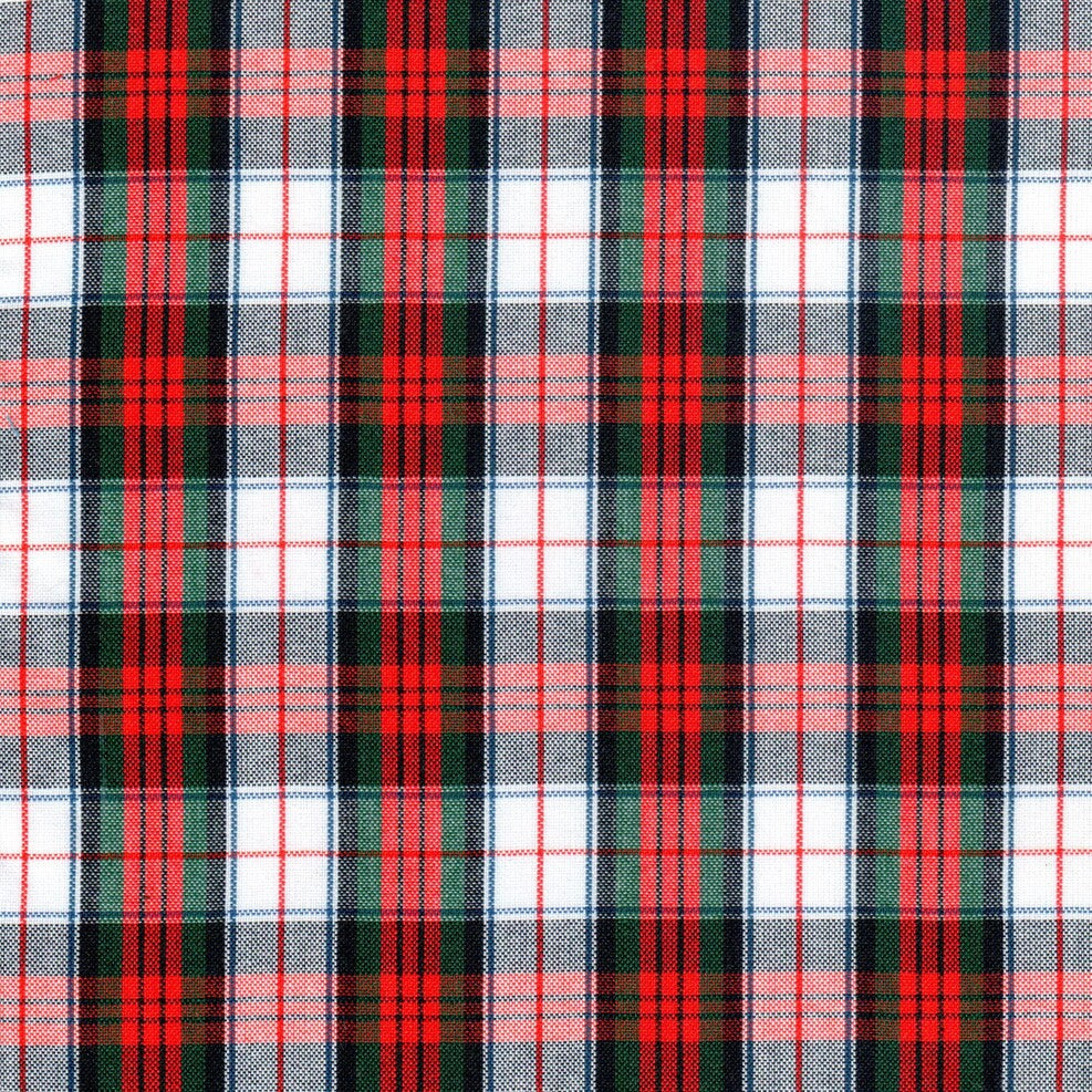 Tela escocesa en colores blanco, verde y roja con lineas rojas y azules para uniformes 