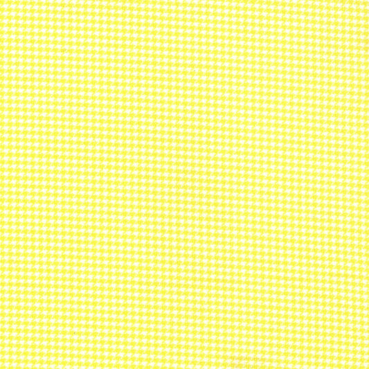Tela Dacron gallineto diagonal amarilla de SchoolLine, tela para uniformes escolares y textiles.