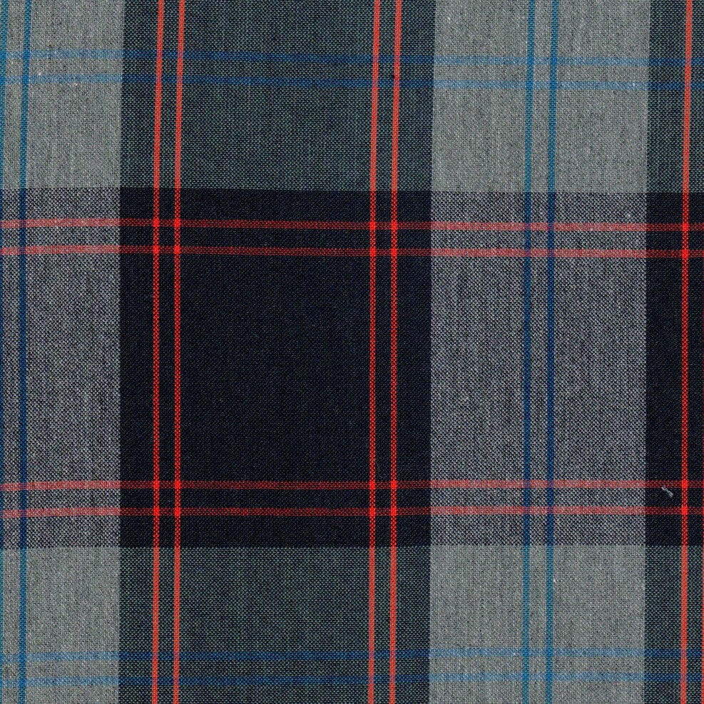 Tela jaspeada tipo tartán de SchoolLine en gris, azul marino y rojo; ideal para uniformes escolares e institucionales