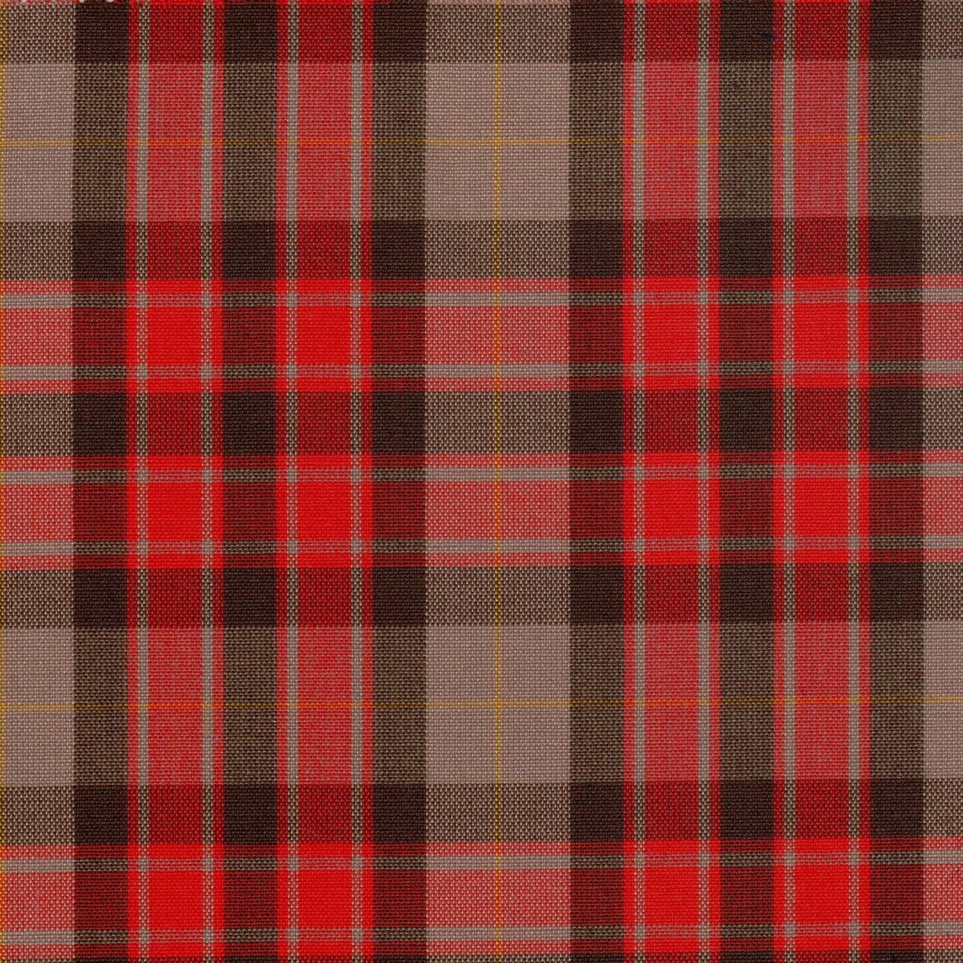 Tela Dacron 13002008 de SchoolLine, diseño a cuadros rojos para uniformes escolares e institucionales.