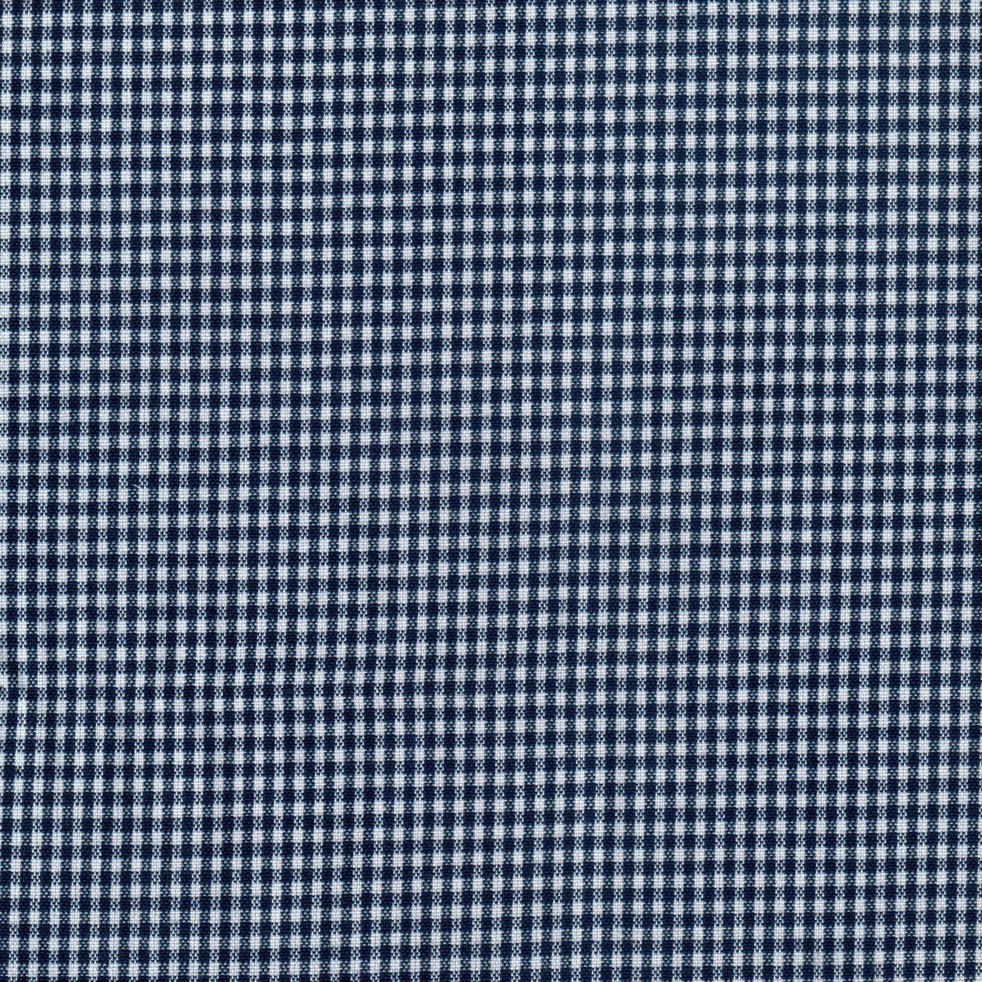 Tela Dacron SchoolLine 13002075 en azul marino y blanco con cuadros gingham, ideal para uniformes escolares.