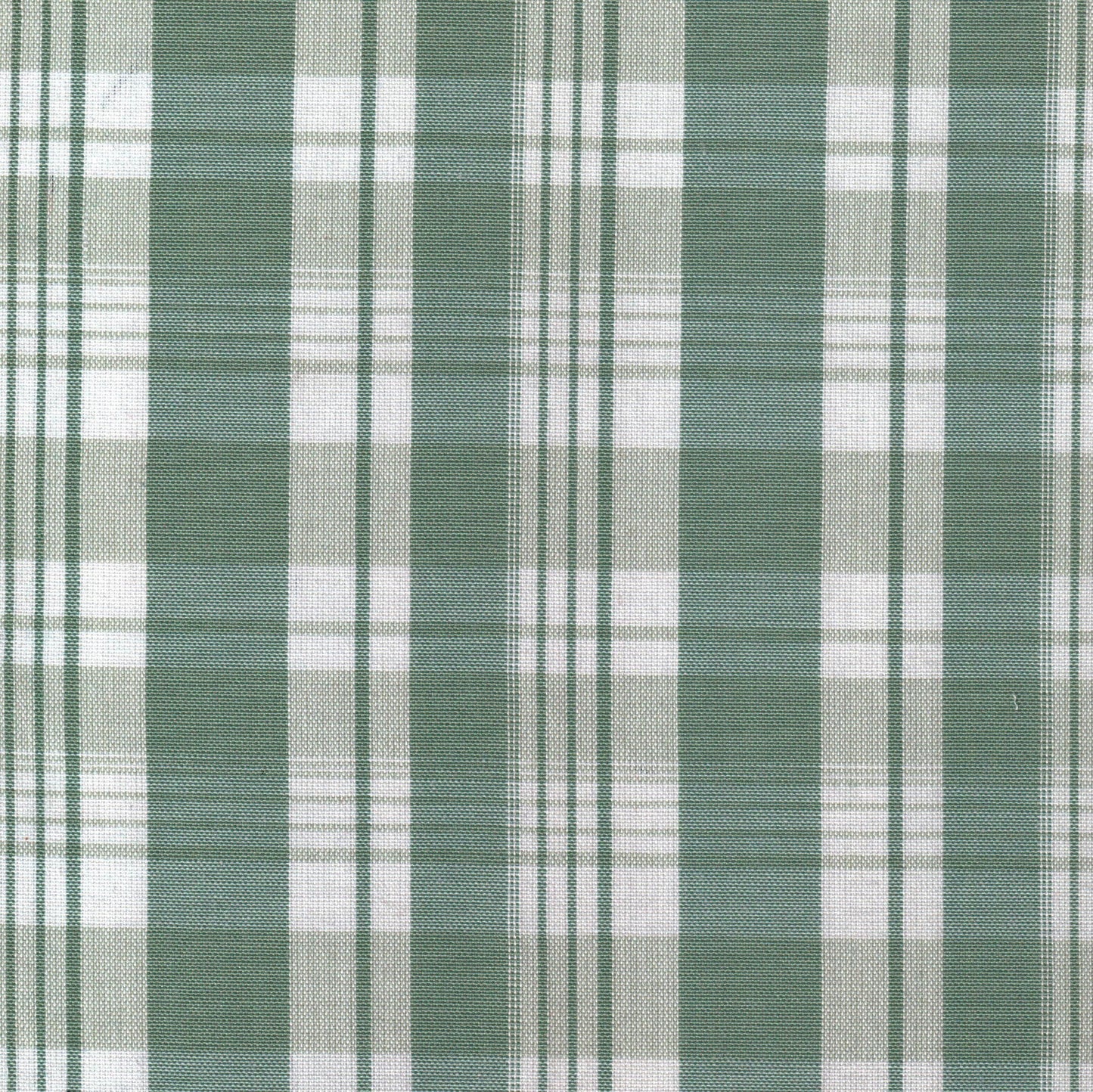 Tela SchoolLine Dacron verde oscuro con diseño a cuadros plaid para uniformes escolares e institucionales.