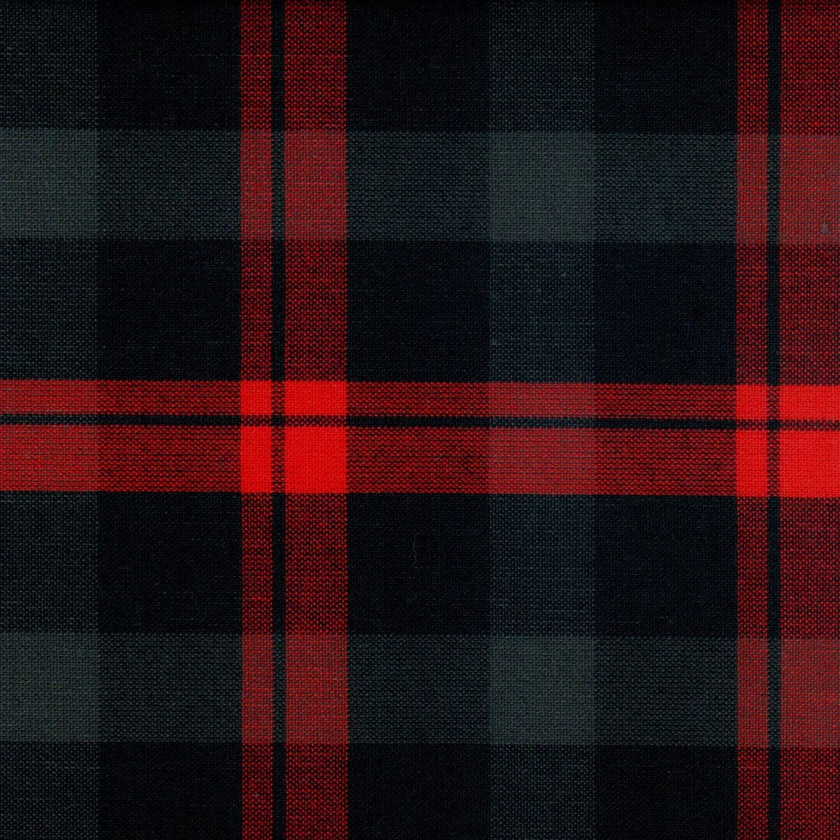 Tela SchoolLine 13002130 Dacron, diseño tartán rojo-negro-gris, ideal para uniformes escolares e institucionales.