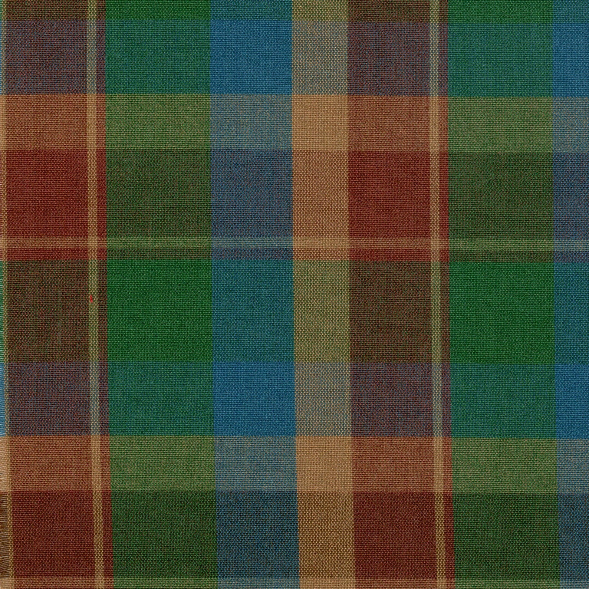 Tela a cuadros multicolor de la marca SchoolLine (Dacron) para uniformes escolares e institucionales.