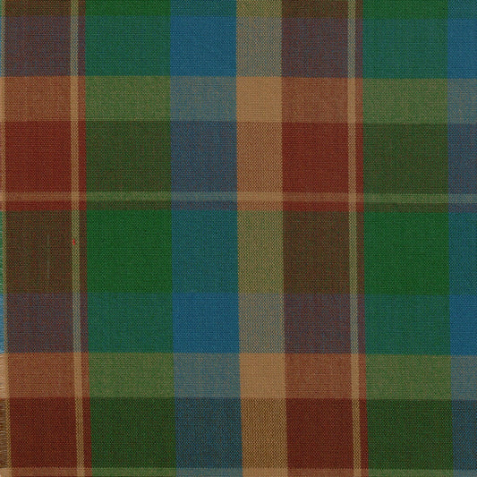 Tela a cuadros multicolor de la marca SchoolLine (Dacron) para uniformes escolares e institucionales.