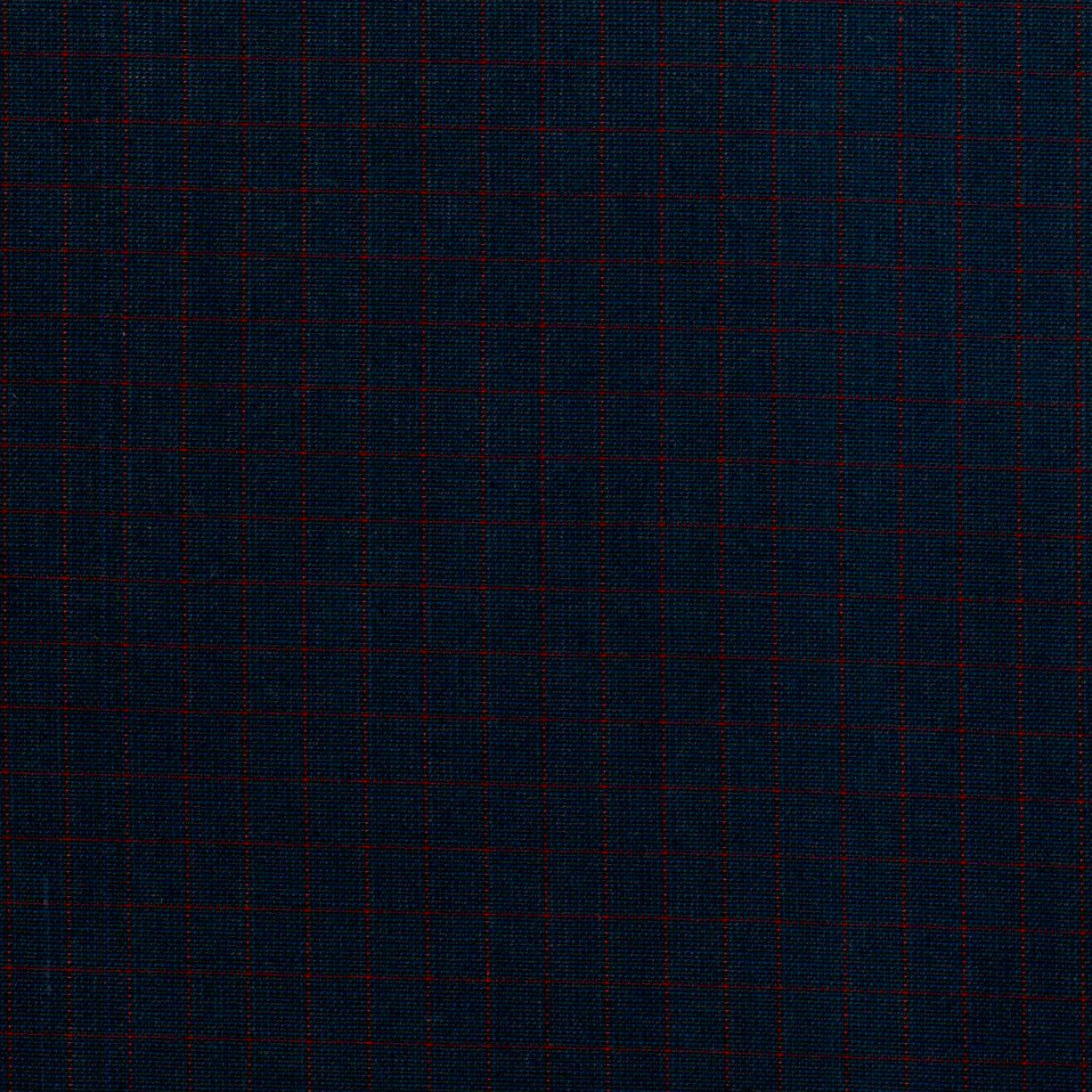 Tela Dacron SchoolLine para uniformes: tela azul marino con cuadricula roja, ideal para uniformes escolares.