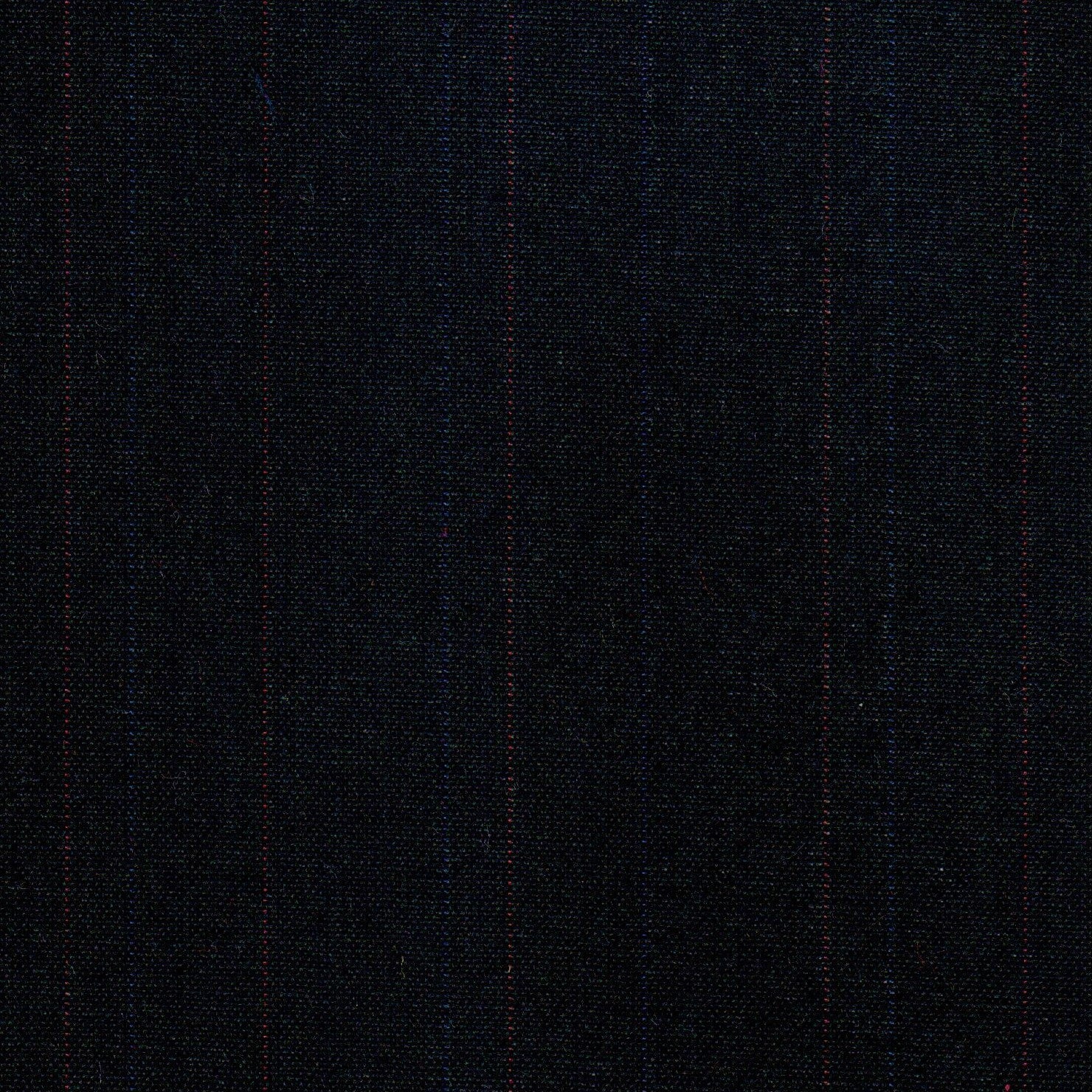 Tela poliéster Dacron SchoolLine para uniformes escolares, azul oscuro con finas rayas rojas y azules.