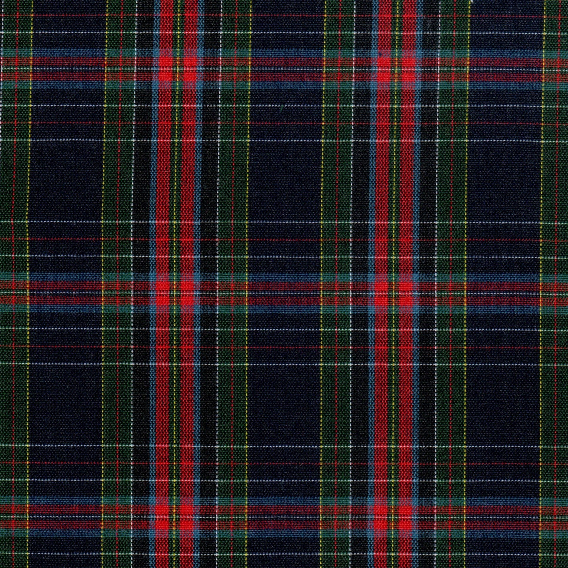 Tela 13002372 Dacron SchoolLine; tartán azul marino con cuadros rojos, verdes y amarillos, ideal para uniformes escolares e institucionales.