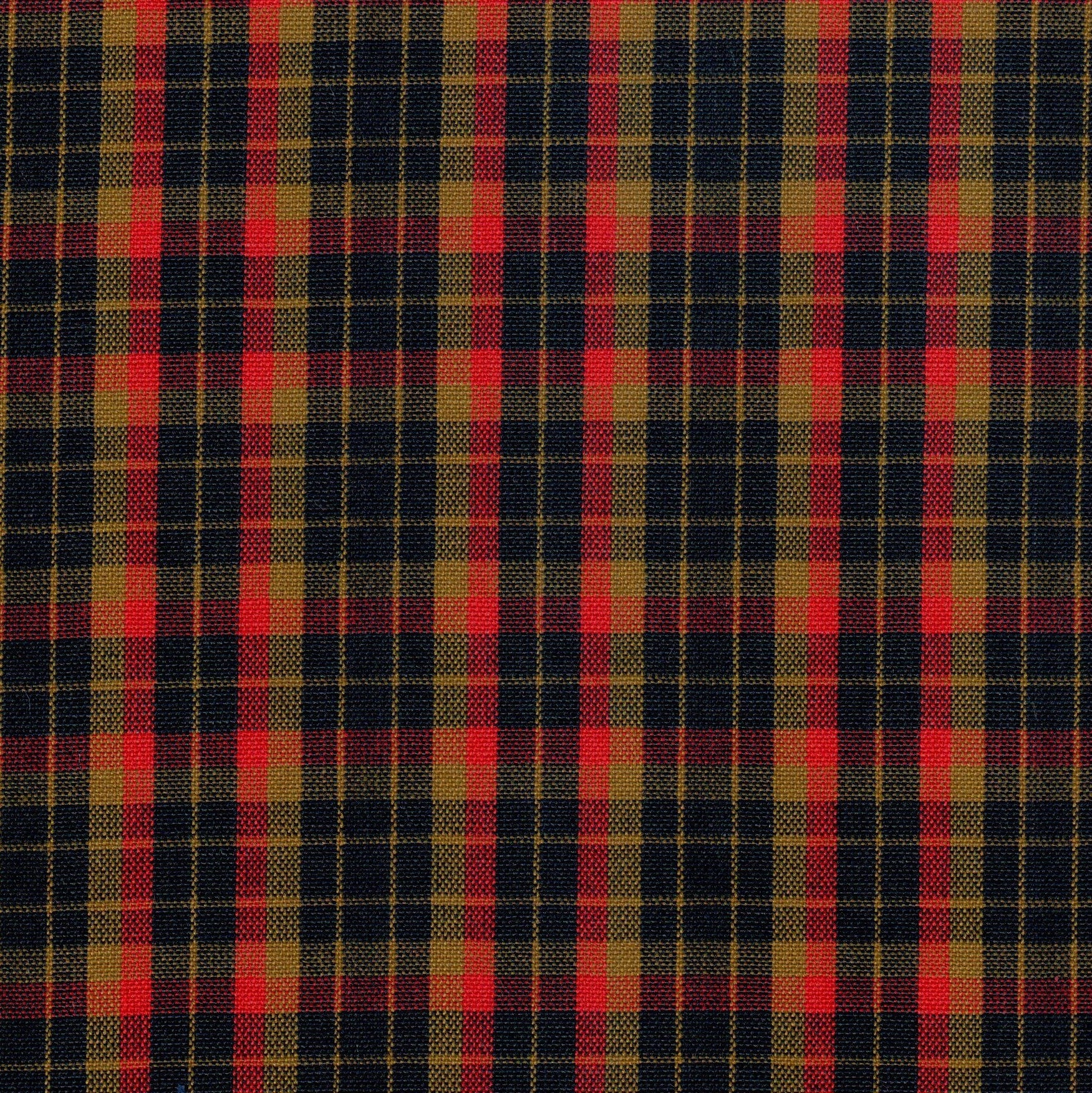 Tela tartán con cuadros negro, rojo y dorado; Dacron SchoolLine para uniformes escolares e institucionales.