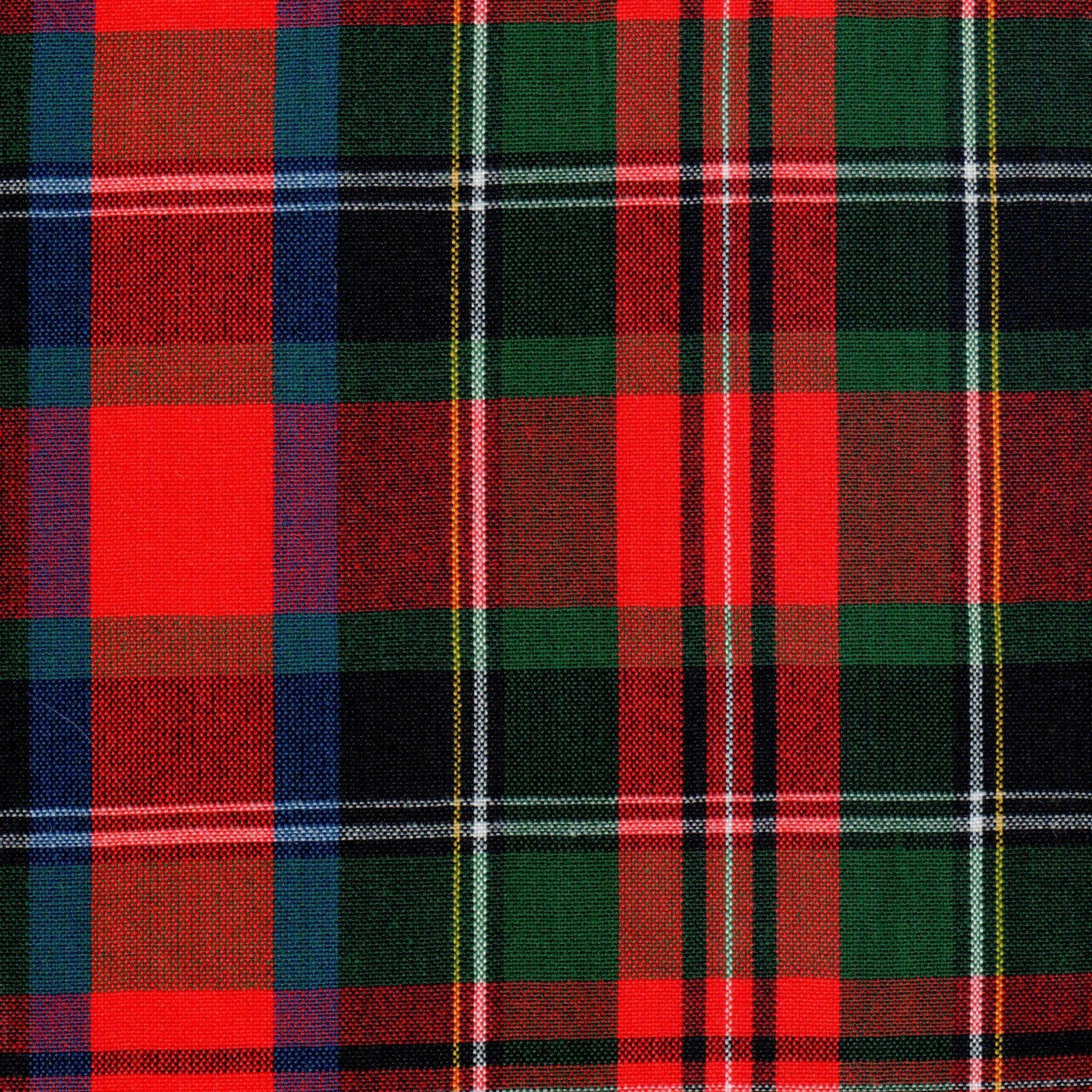 Tela tartán a cuadros rojo, verde y negro; tela para uniformes escolares e institucionales, de la marca SchoolLine.