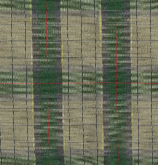 Tela 13002484 Dacron SchoolLine; tela a cuadros verde y beige con líneas rojas, ideal para uniformes escolares.