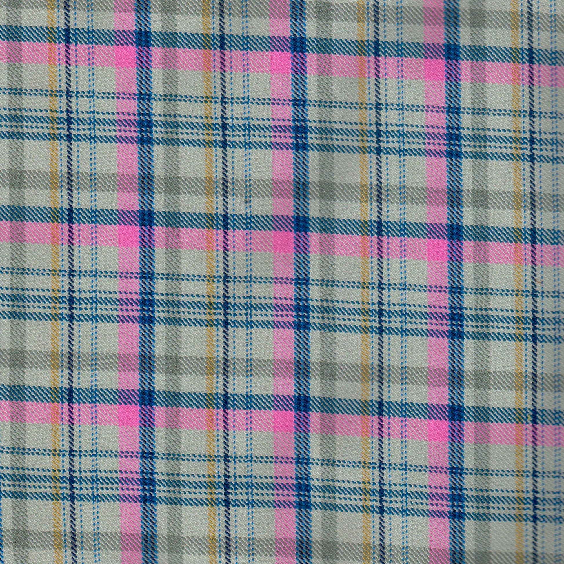 Tela diagonal de poliéster SchoolLine en cuadros rosa, azul y beige; ideal para uniformes escolares e institucionales.