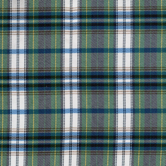 Tela diagonal de poliéster SchoolLine en diseño tartán verde, azul y blanco, perfecta para uniformes escolares.