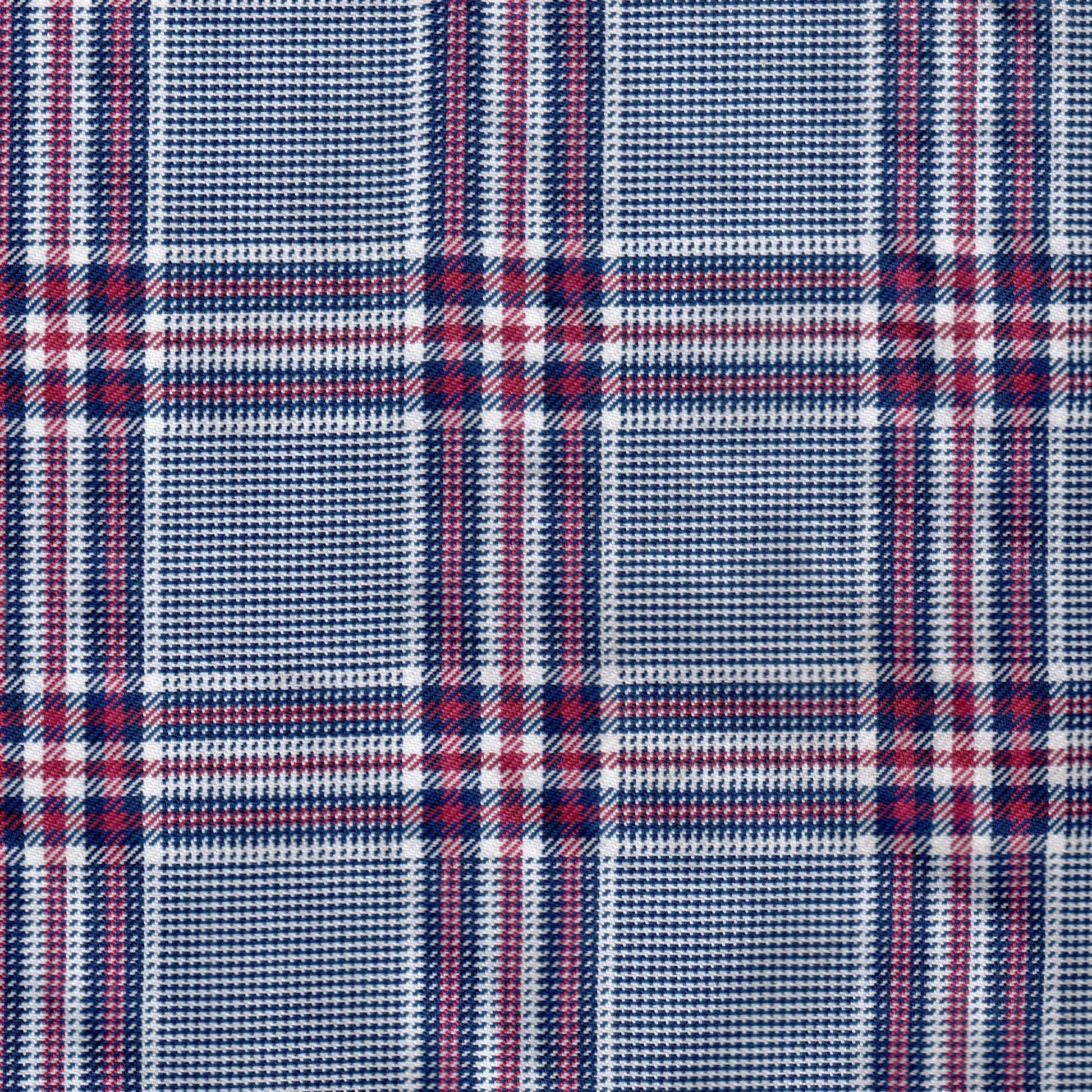 Tela diagonal de poliéster SchoolLine azul, blanco y rojo con cuadros, ideal para uniformes escolares e institucionales.