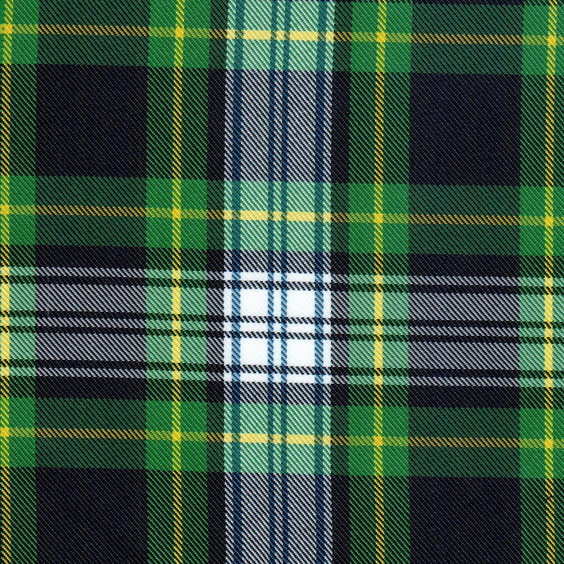 Tela diagonal de poliéster SchoolLine, diseño tartán verde intenso, negro y amarillo; ideal para uniformes escolares e institucionales.