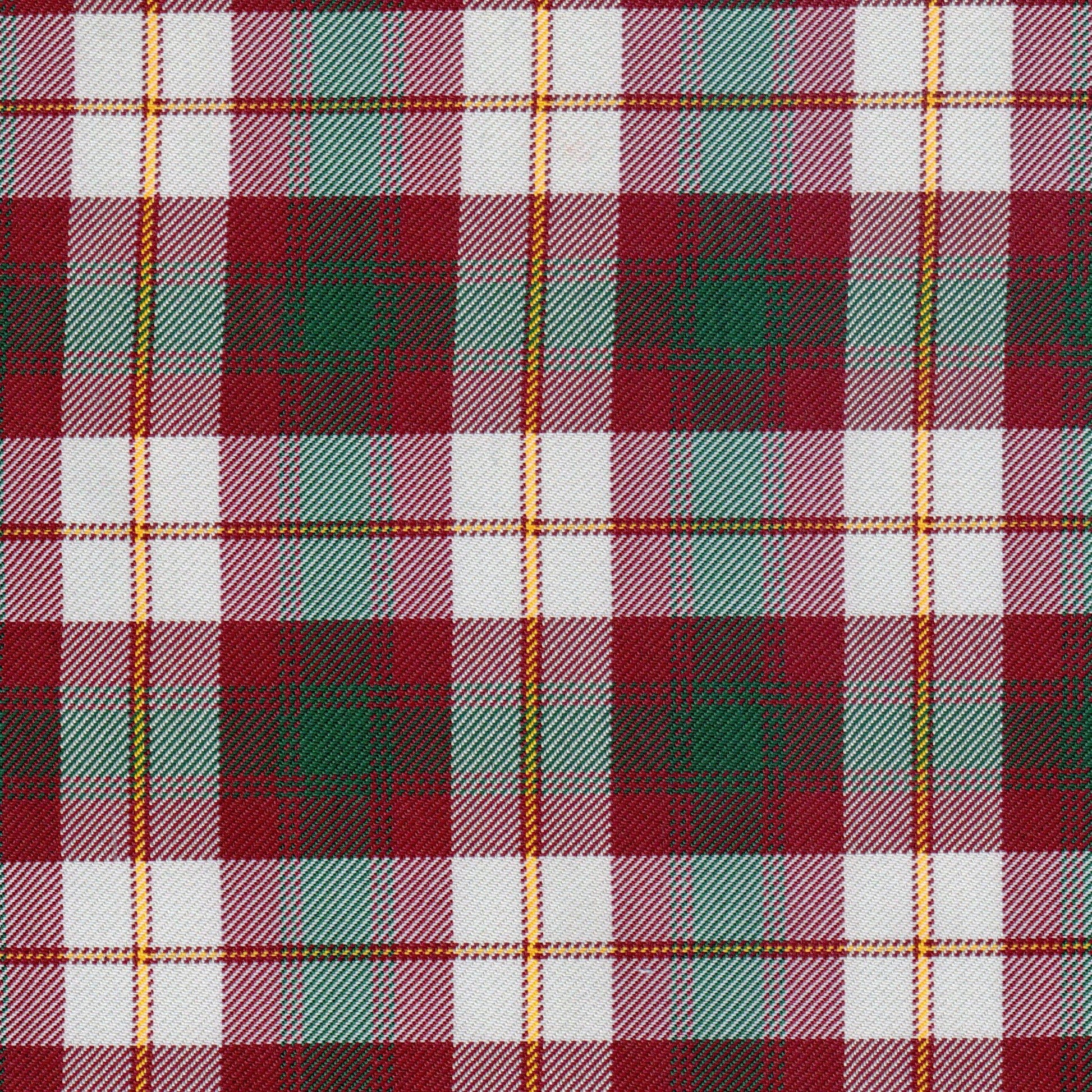 Tela diagonal de poliéster SchoolLine en estampado tartán rojo, verde y blanco con líneas amarillas; ideal para uniformes escolares.