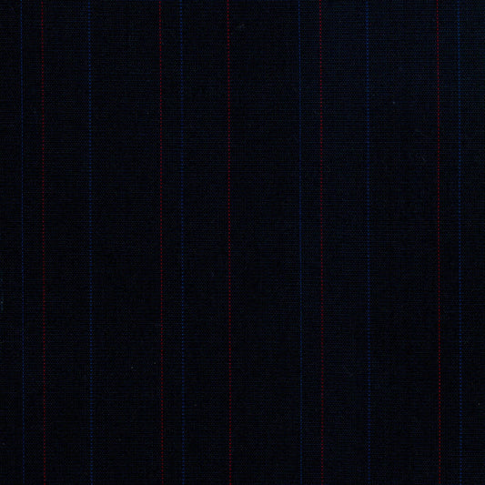 Tela azul marino con líneas rojas y azules; Dacron especial SchoolLine, ideal para uniformes escolares e institucionales.