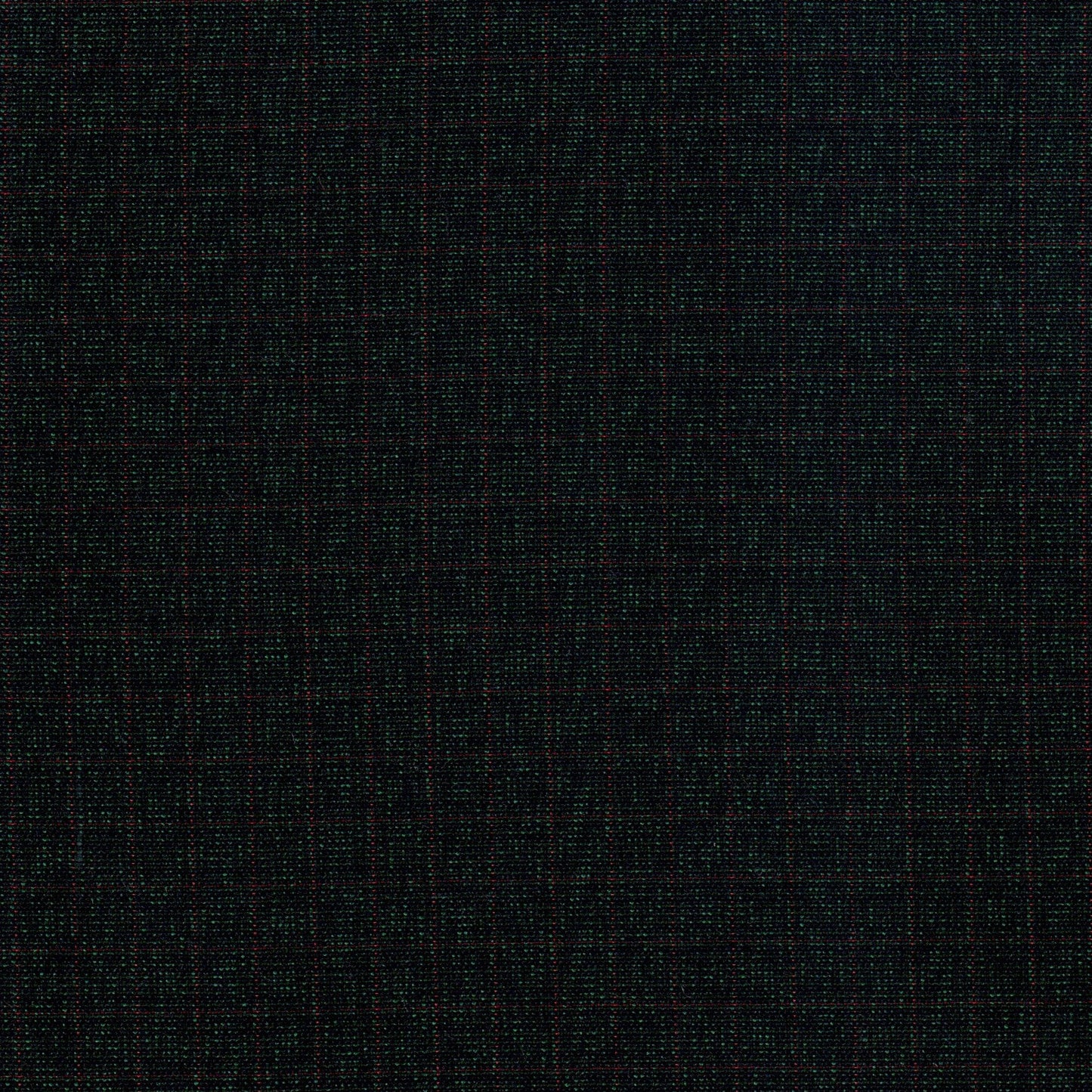 Tela moline Dacron para uniformes SchoolLine; color negro con sutil patrón de cuadros rojos, ideal para uniformes escolares e institucionales.