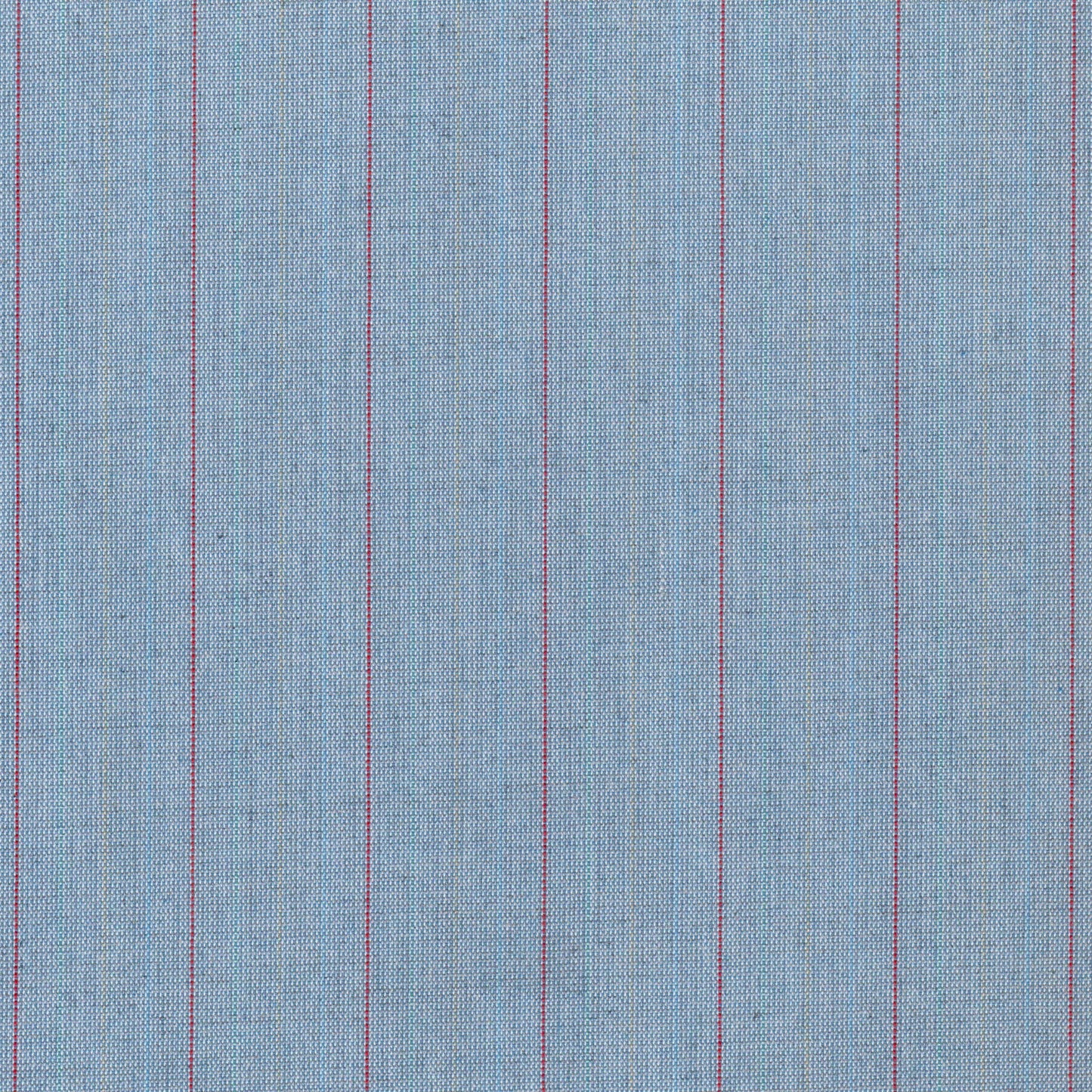 Tela 13014013 Dacron azul claro jaspeado con rayas rojas, de SchoolLine para uniformes escolares e institucionales.