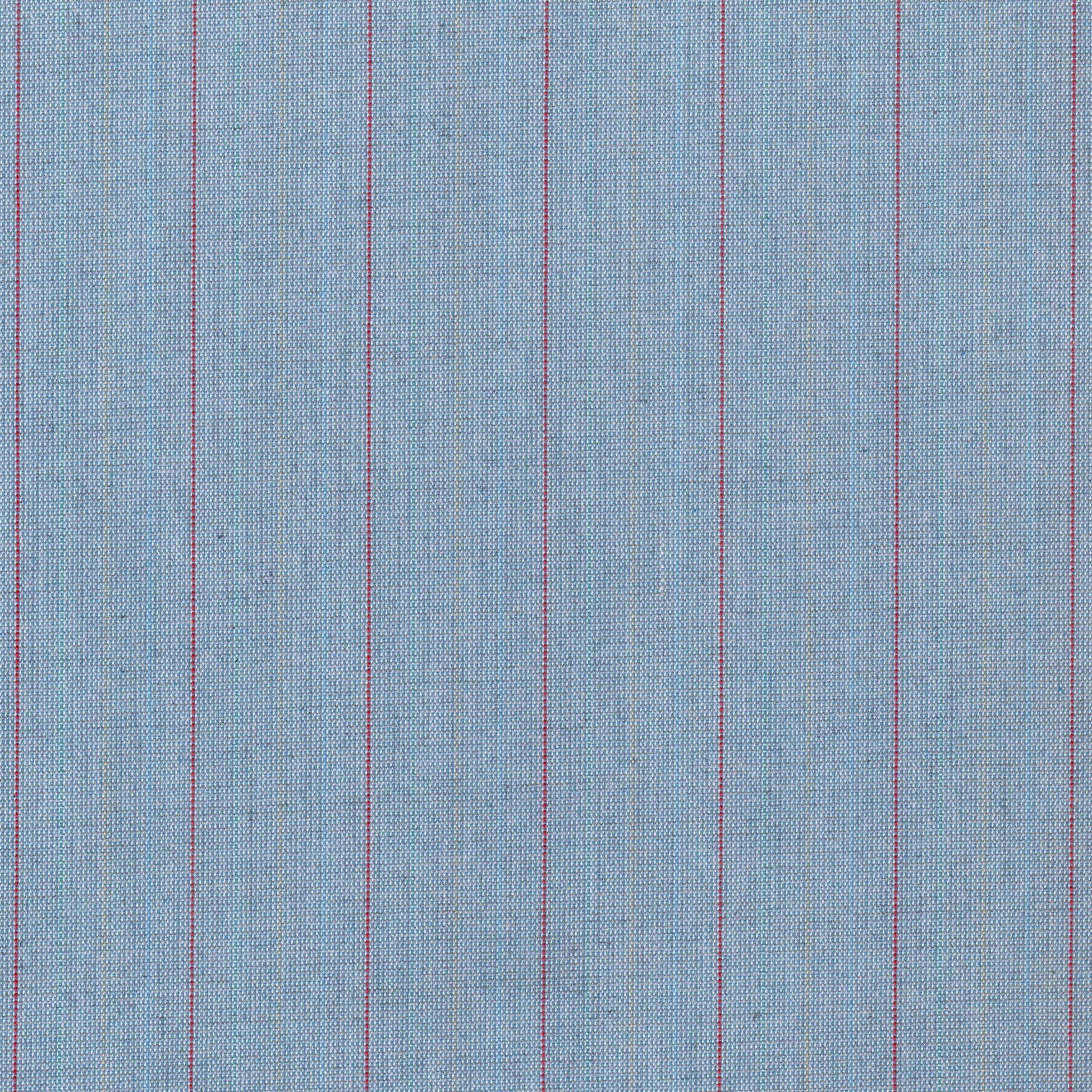 Tela 13014013 Dacron azul claro jaspeado con rayas rojas, de SchoolLine para uniformes escolares e institucionales.