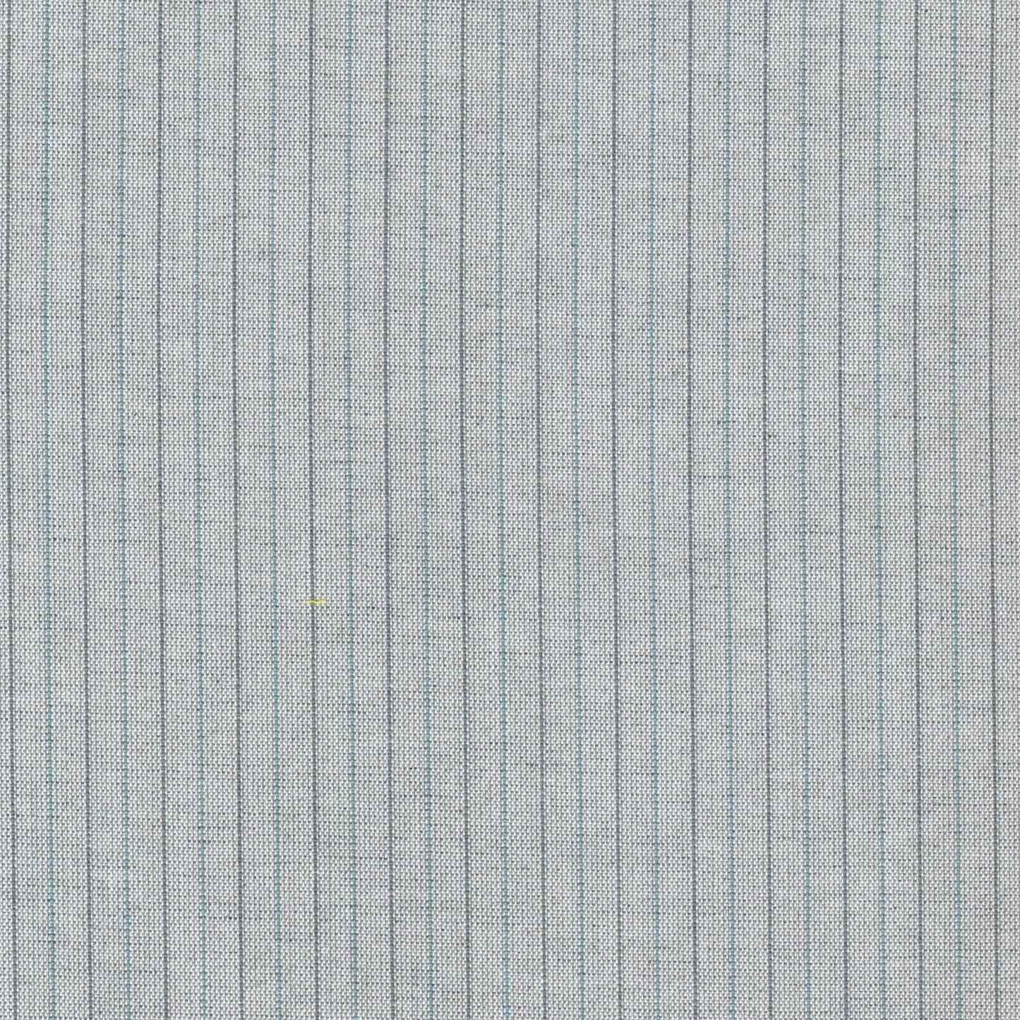 Tela gris con rayas azules Dacron de SchoolLine, ideal para uniformes escolares e institucionales.