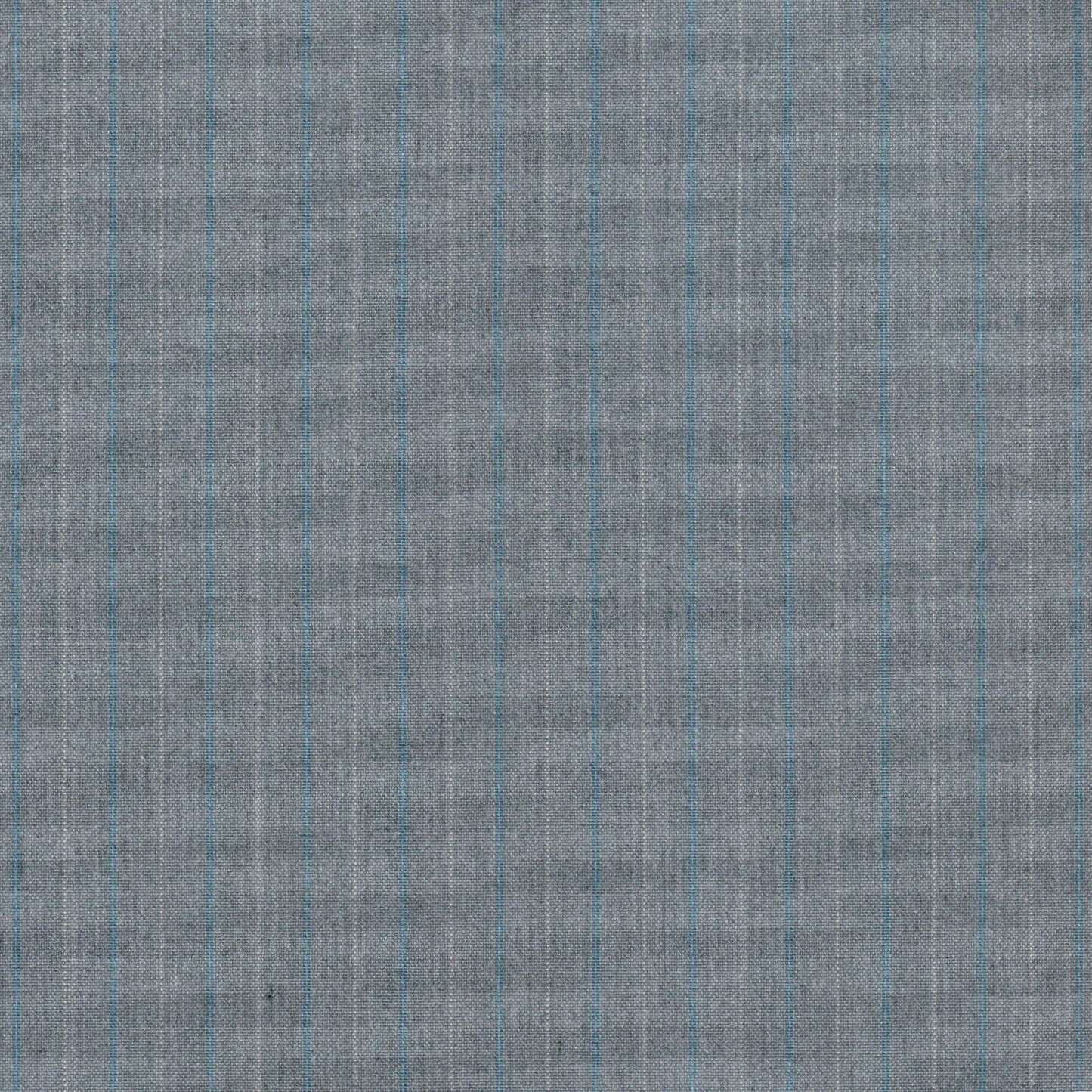 Tela SchoolLine 13018009 para uniformes escolares; gris azulado con vetas y finas líneas azules.