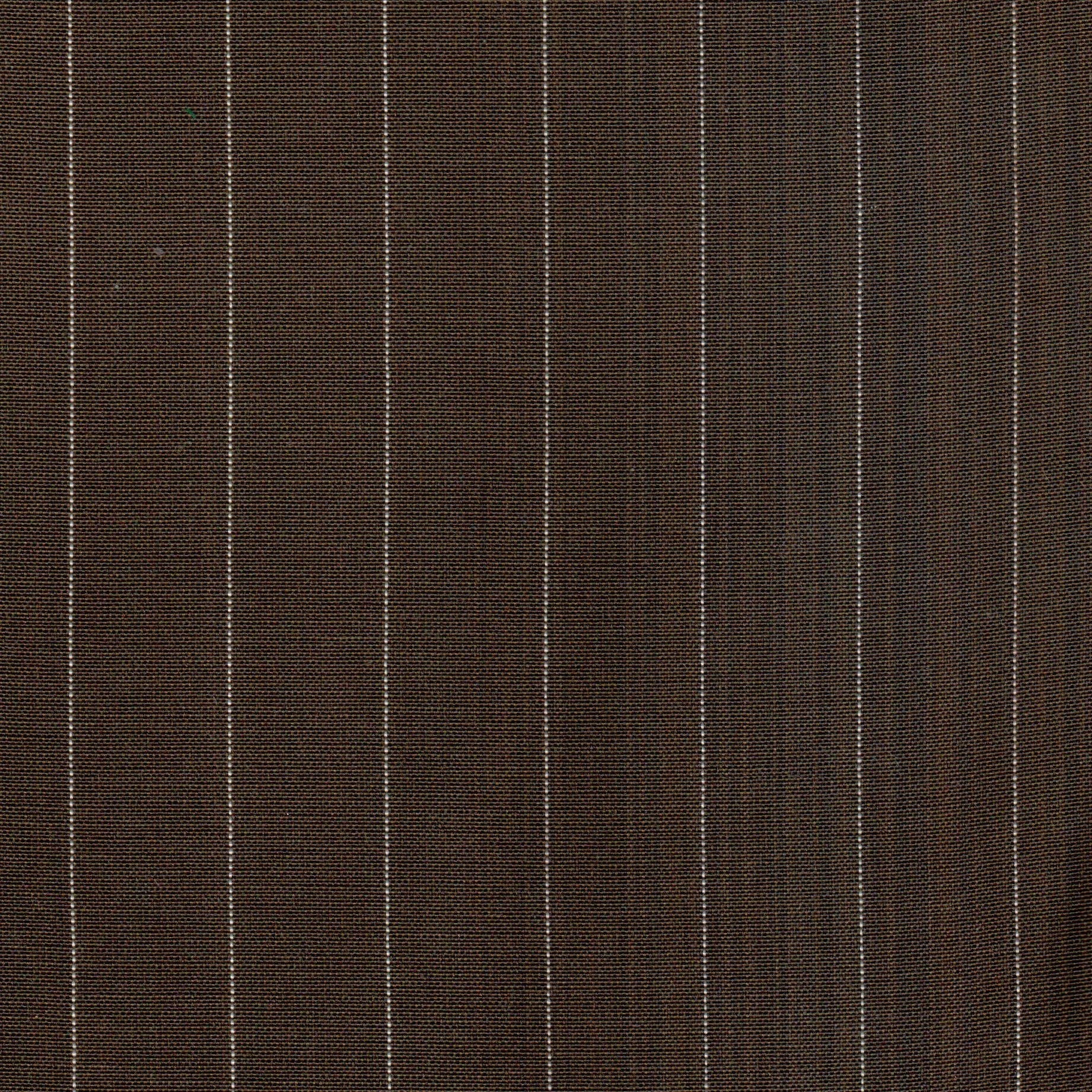 Tela SchoolLine jacquard tafetán marrón con rayas blancas verticales, ideal para uniformes escolares.